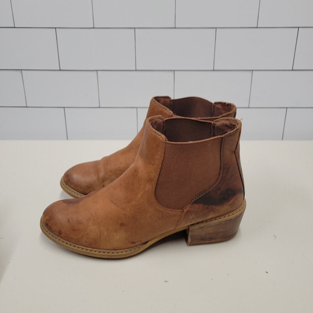 Timberland Womens 8.5 Brown Leather Chelsea Ankle Boots Block Heel